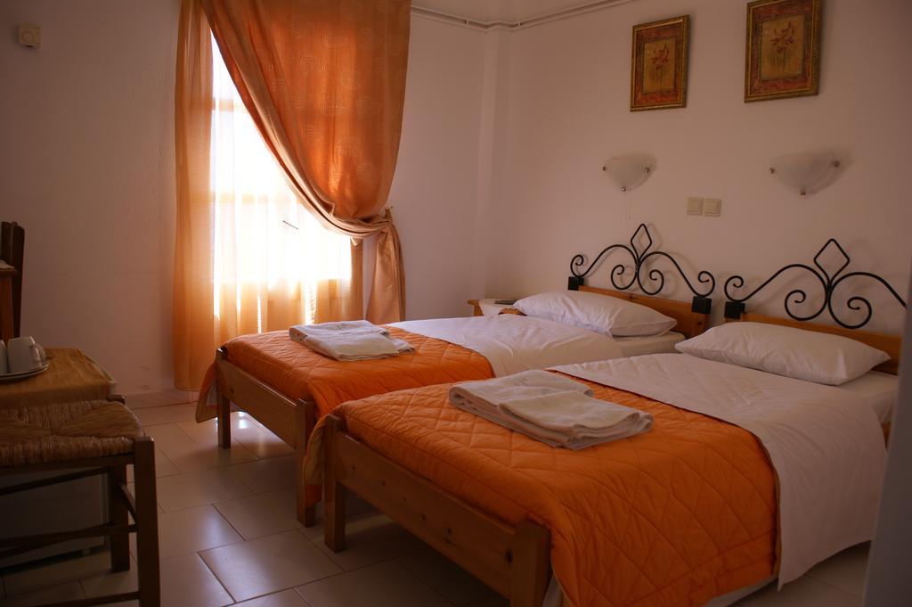 Pension Hlias - Chora Amorgos Exterior foto