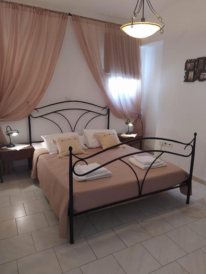 Pension Hlias - Chora Amorgos Exterior foto