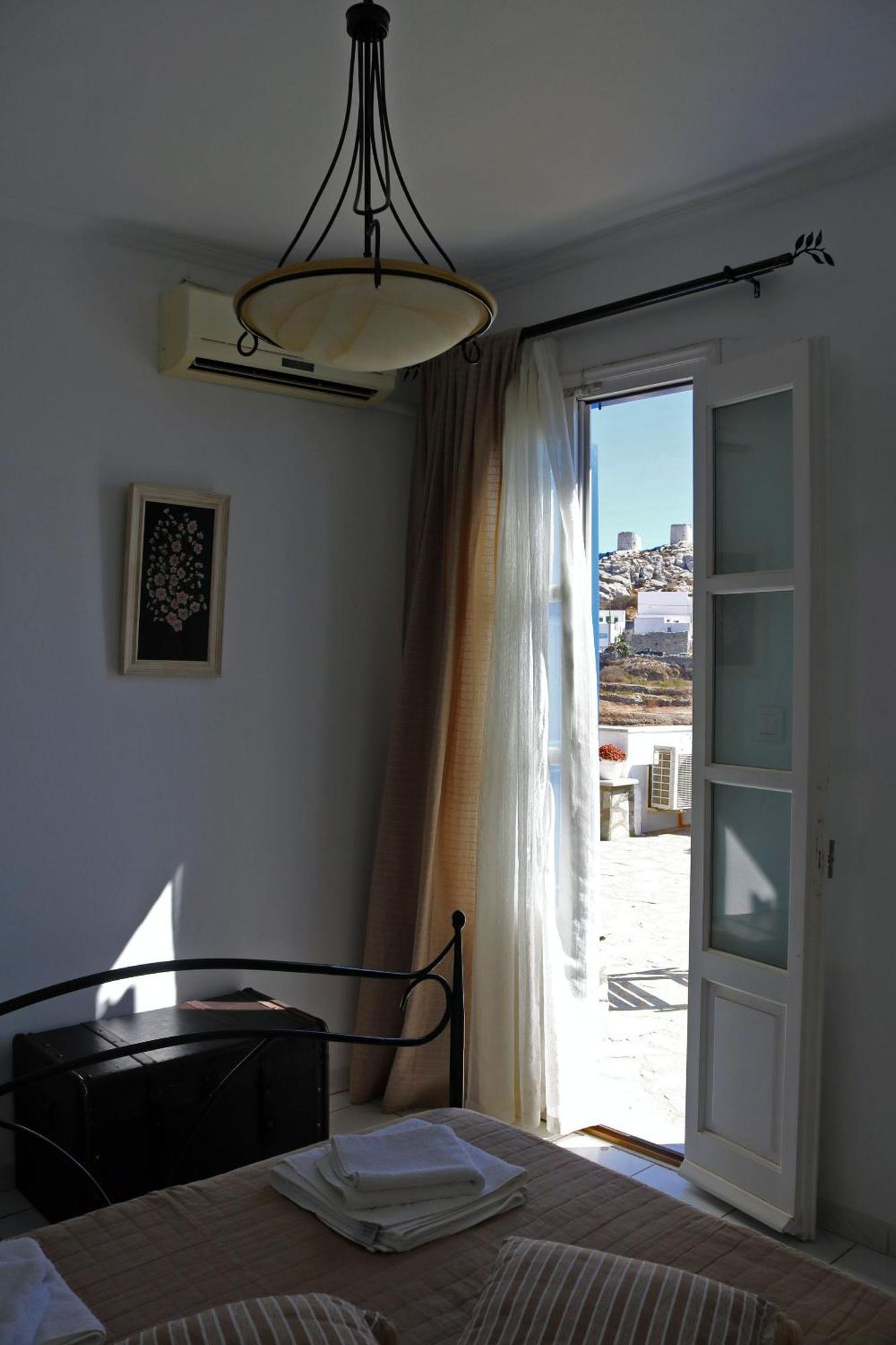 Pension Hlias - Chora Amorgos Exterior foto
