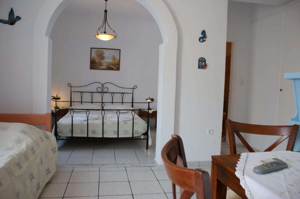 Pension Hlias - Chora Amorgos Exterior foto